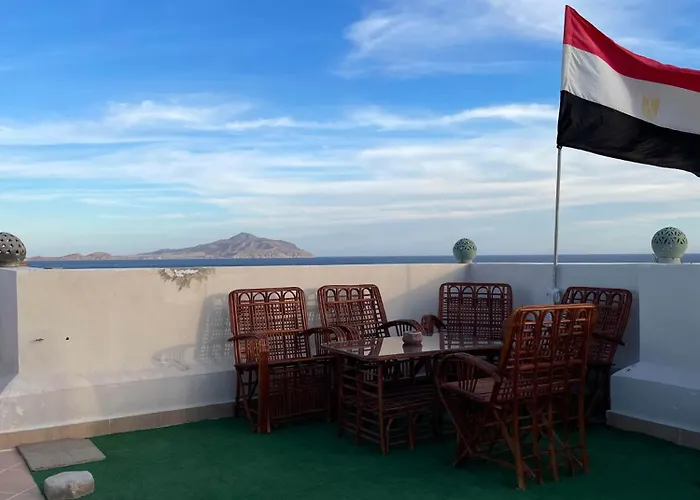 The Island Sarm es-Sejk